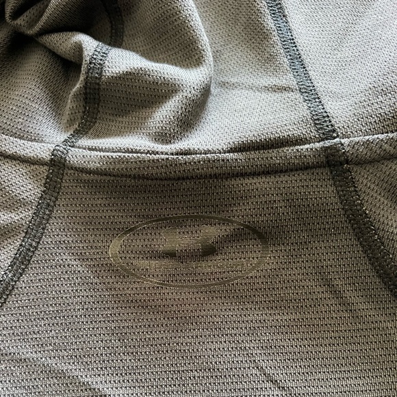 Under armor quarter zip - Picture 4 of 4